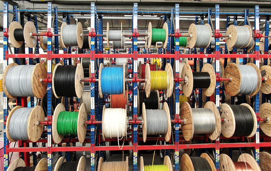 &lt;p&gt;Découvrez l'offre&lt;strong&gt; Fils et câbles&lt;/strong&gt;&lt;/p&gt;